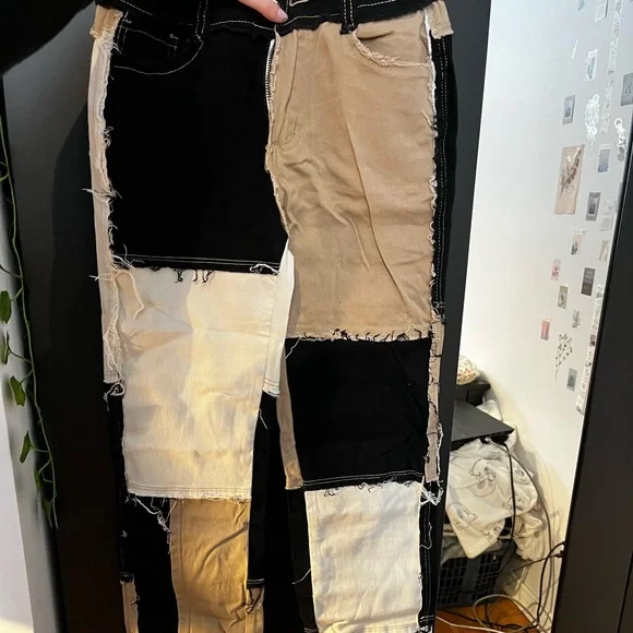 Pants - Picture 3 of 4